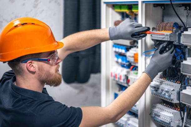 Best Affordable Emergency Electrician  in North Bend, WA